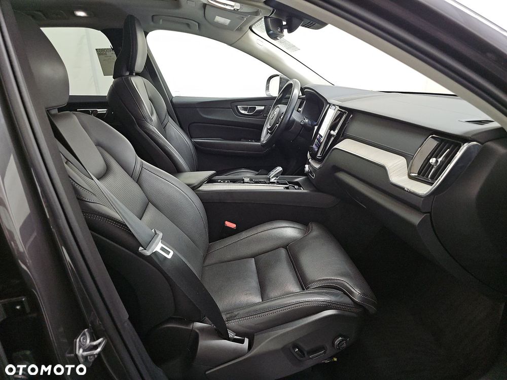 Volvo XC 60 T5 AWD Geartronic Inscription - 10
