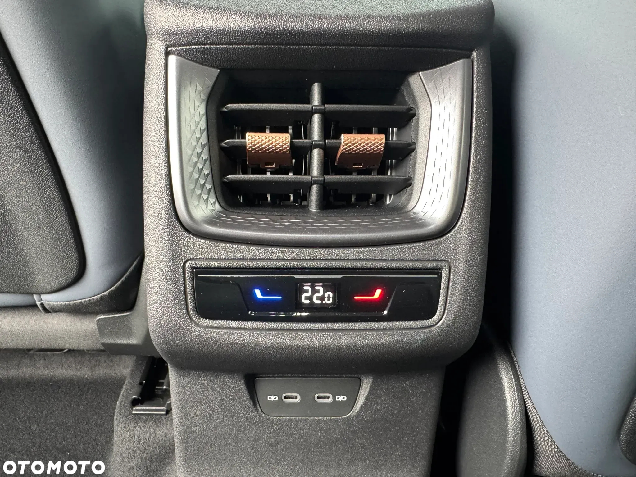 Cupra Terramar 1.5 eTSI mHEV DSG - 12