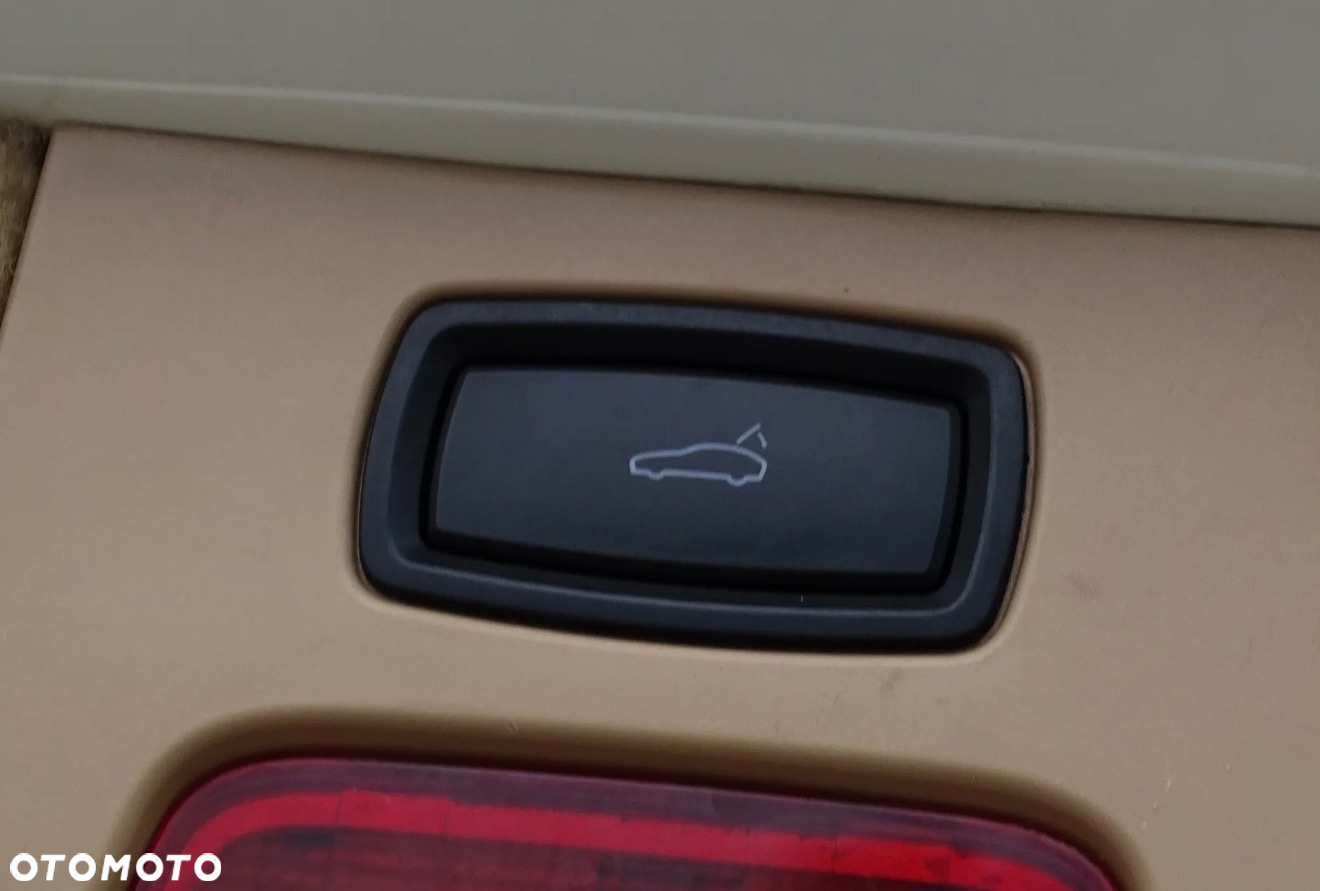 Porsche Cayenne Diesel Platinum Edition - 18