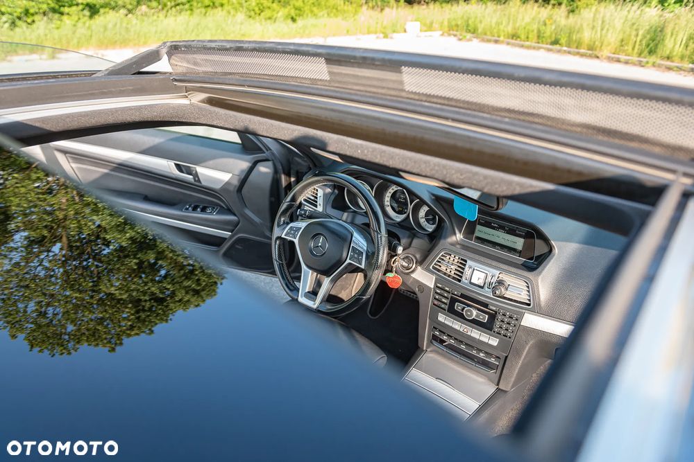 Mercedes-Benz Klasa E 200 4-Matic 9G-TRONIC - 30
