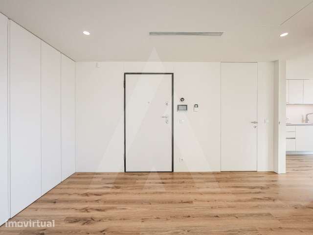 Apartamento T3 com vistas panorâmicas no centro de Aveiro - Grande imagem: 5/30