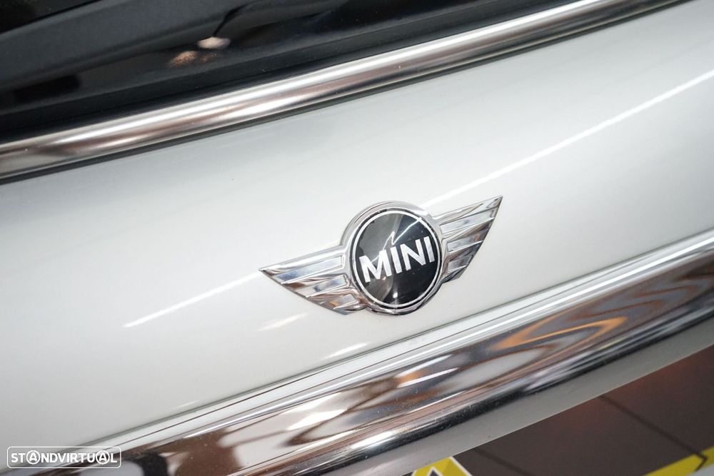 MINI 3 Portas Cooper D - 12