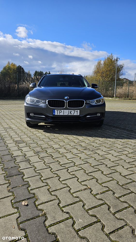 BMW Seria 3 320d DPF Cabrio - 2