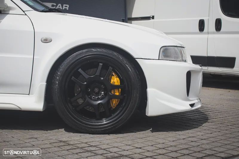 Mitsubishi Lancer - 13