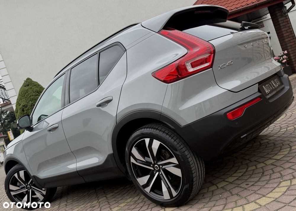 Volvo XC 40 B3 B DKG Plus Dark - 9