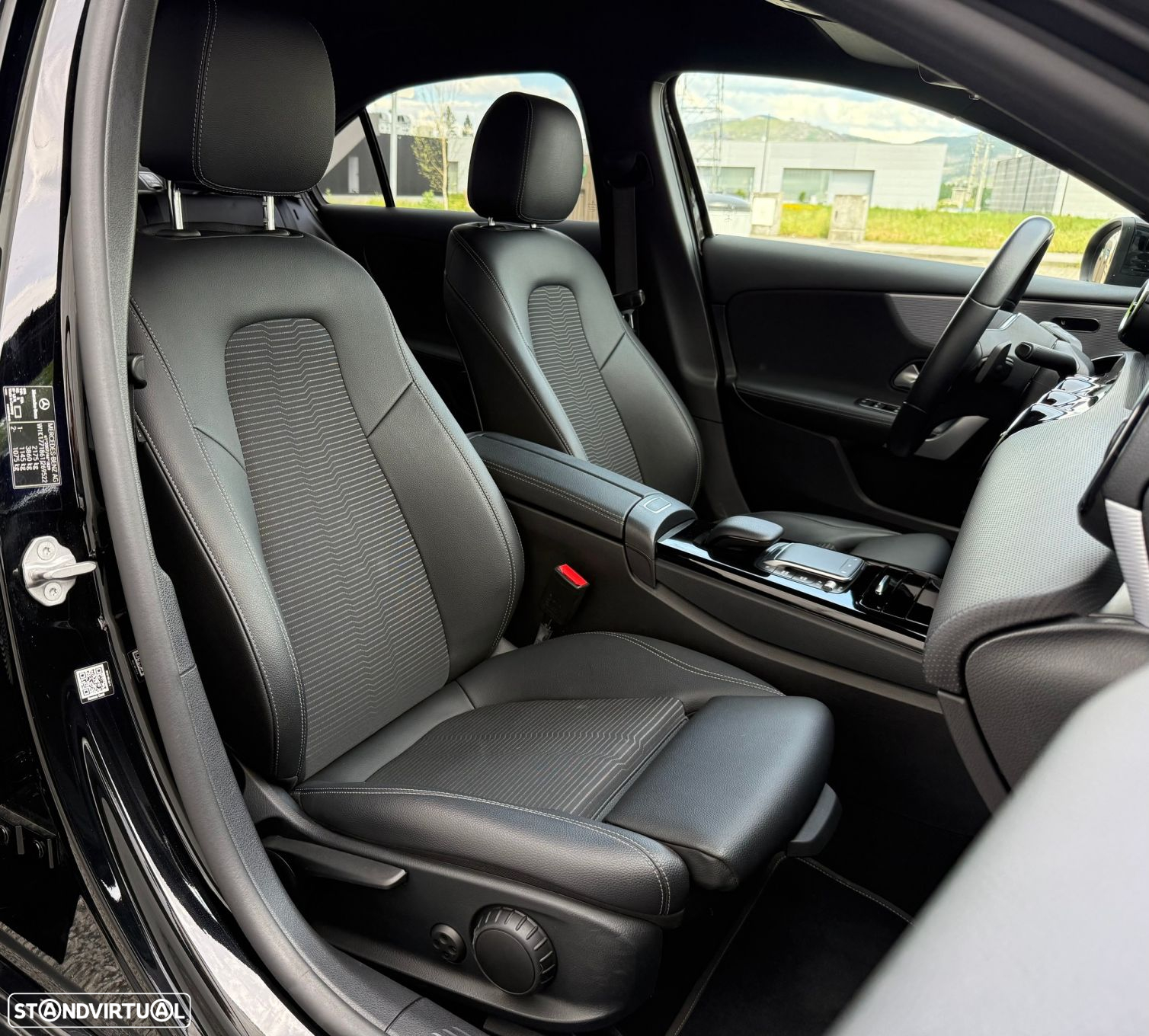 Mercedes-Benz A 250 Limousine e Progressive - 19
