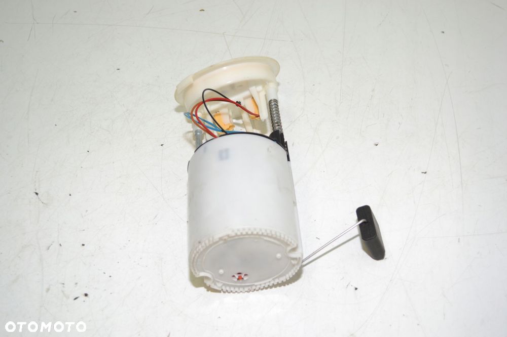 POMPA PALIWA BMW E90 E91 E92 316 318 320 325 330 BENZYNA 7197073 - 5