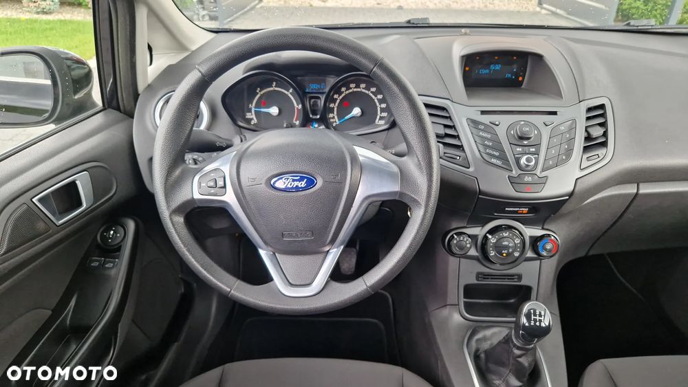 Ford Fiesta 1.5 TDCi Titanium - 9