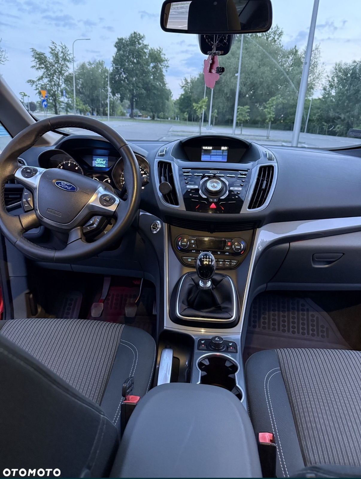 Ford C-MAX 2.0 TDCi Titanium - 6