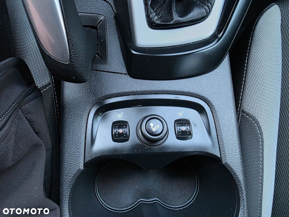 Ford Focus Turnier 1.6 Ti-VCT Titanium - 14