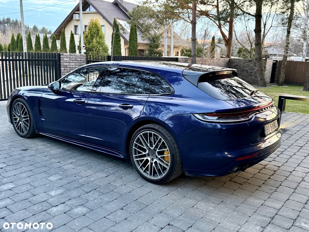 Porsche Panamera Turbo S - 3