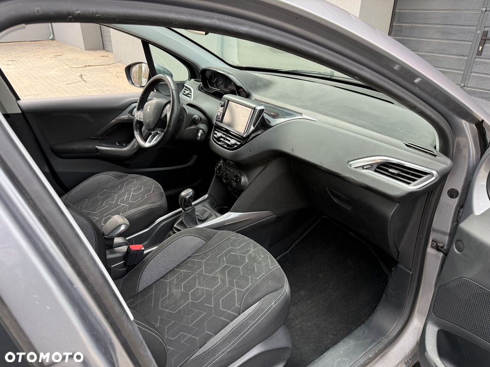 Peugeot 2008 1.6 BlueHDi Active - 10