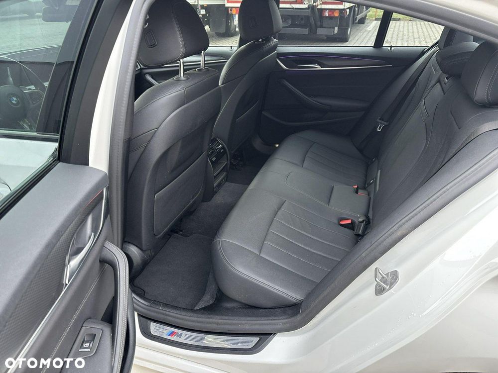 BMW Seria 5 520d - 12