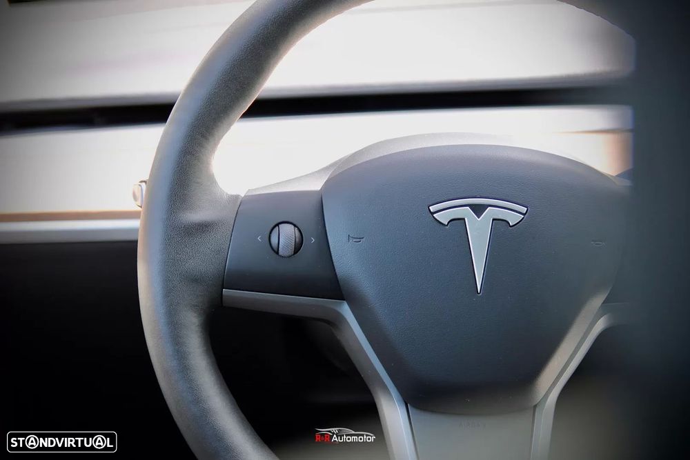Tesla Model 3 Performance Dual Motor AWD - 22