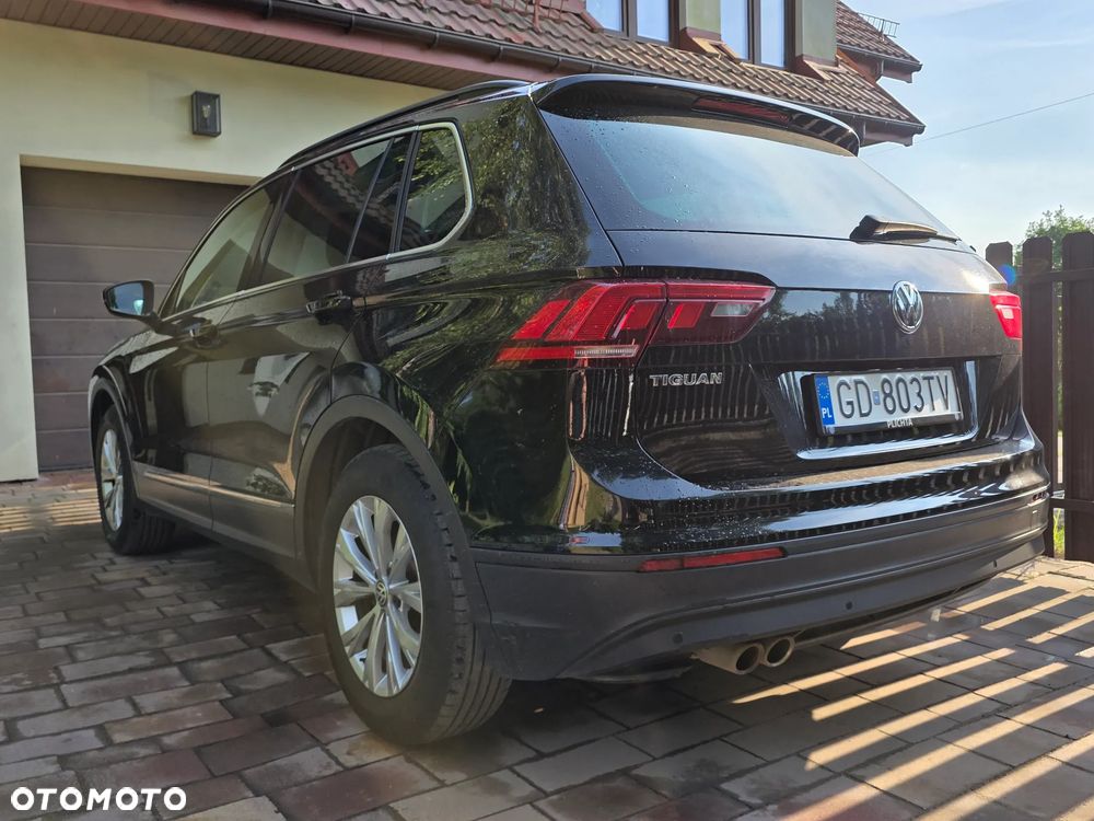 Volkswagen Tiguan - 16