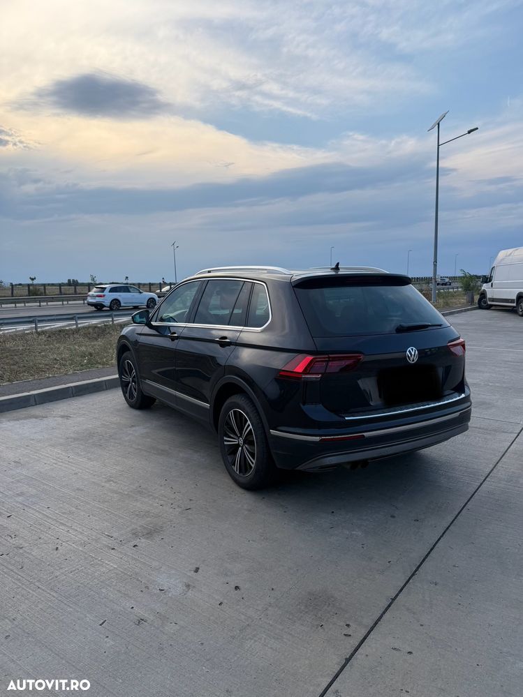 Volkswagen Tiguan 2.0 TDI DSG 4Mot Highline - 3