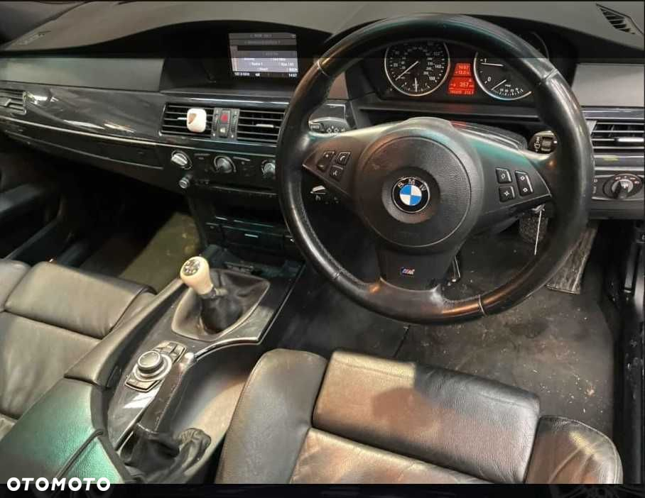 Maska zderzak błotnik drzwi BMW E60 E61 carbonschwarz met 416/9 - 6