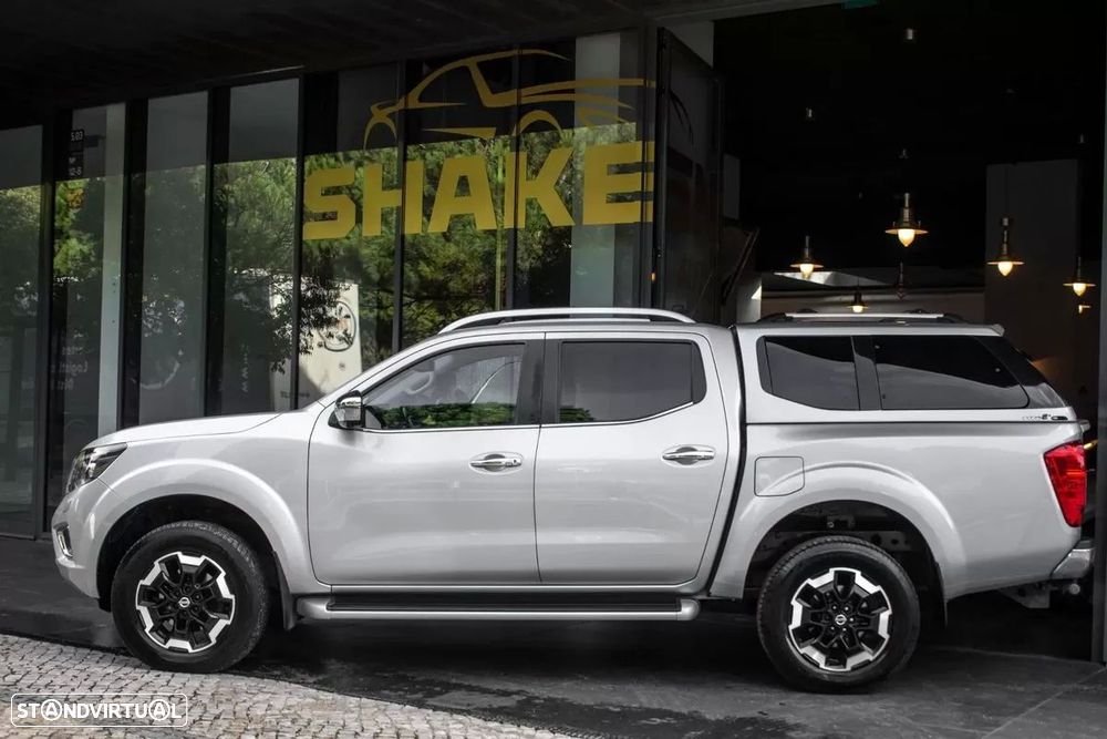 Nissan Navara 2.3 dCi CD 4WD Tekna Auto - 2