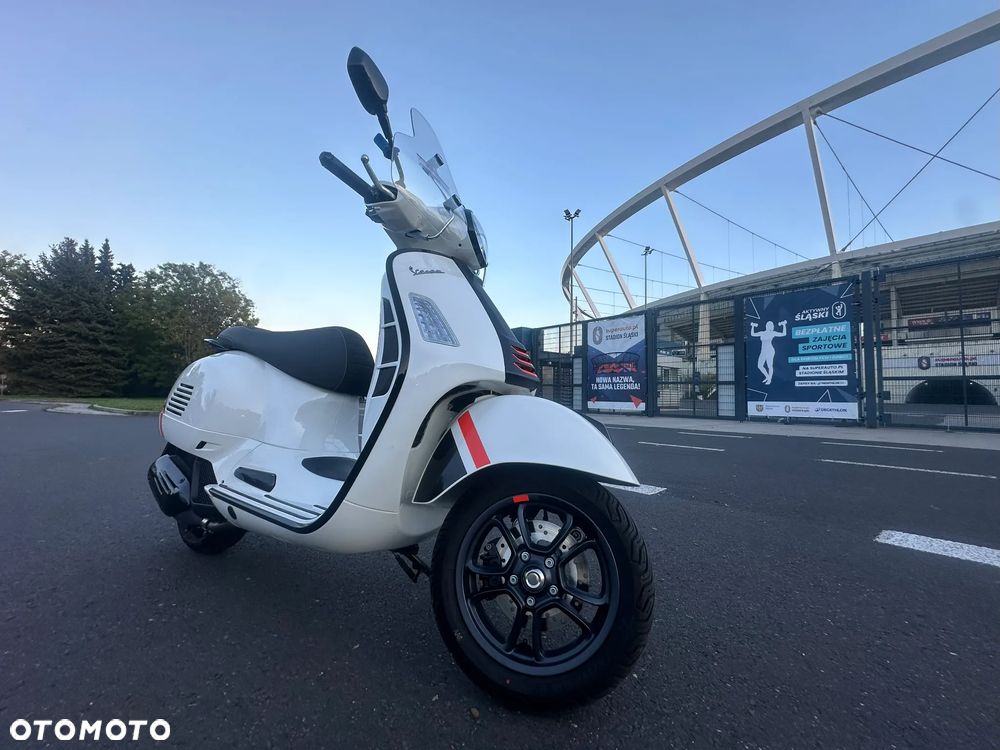 Vespa GTS - 4
