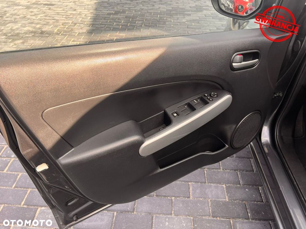 Mazda 2 - 16