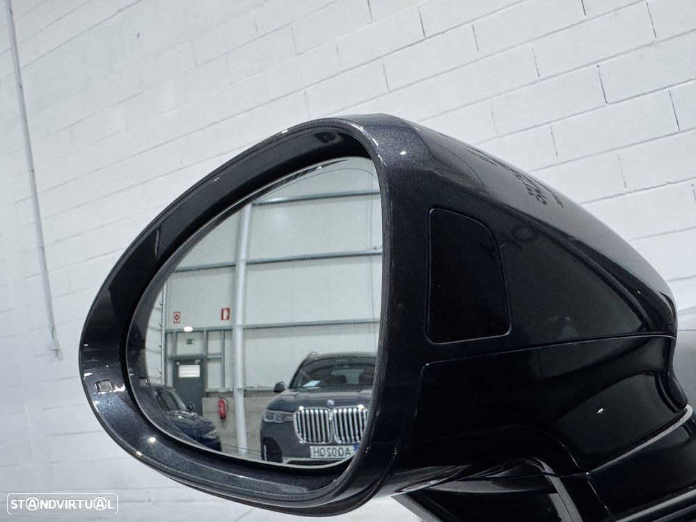 Porsche Panamera Sport Turismo 4 E-Hybrid - 29