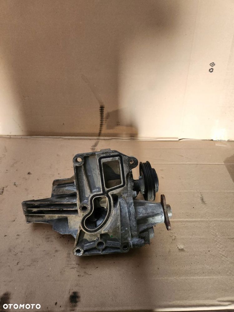 pompa wody 7644810 bmw g30 g31 - 2