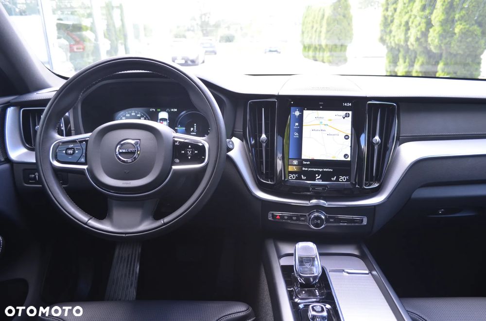 Volvo XC 60 T8 AWD Plug-In Hybrid Inscription - 11