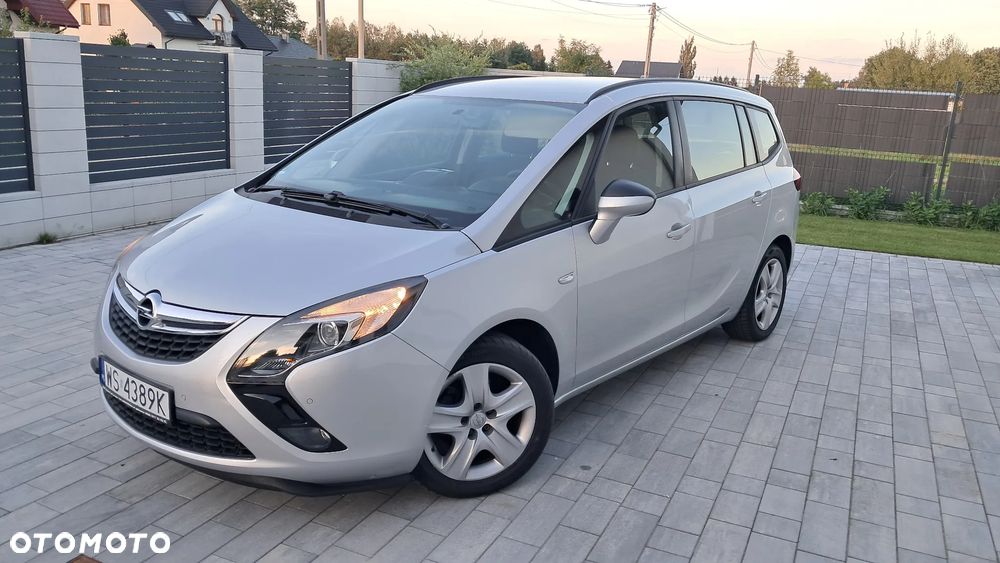 Opel Zafira 1.4 T Elite - 1