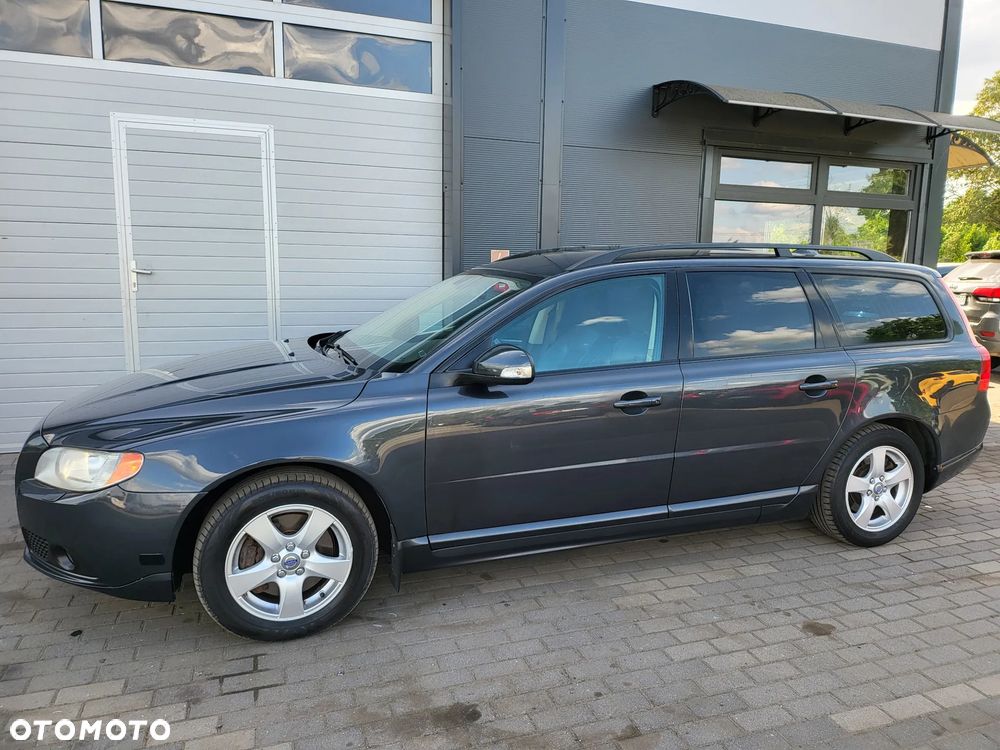 Volvo V70 2.5T Summum - 13
