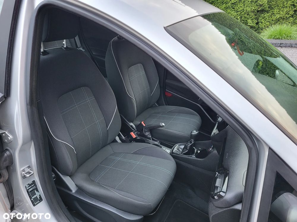Ford Fiesta 1.1 S&S TREND - 14