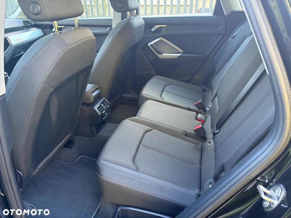 Audi Q3 35 TFSI Advanced S tronic - 22