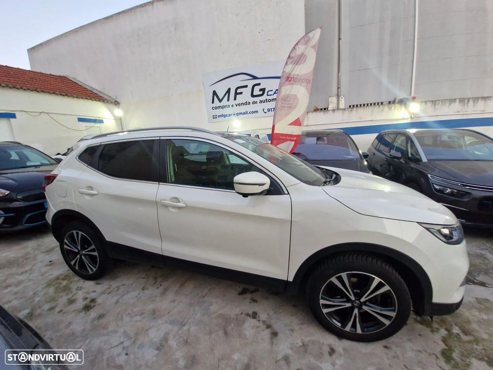 Nissan Qashqai 1.3 DIG-T MHEV Tekna - 1