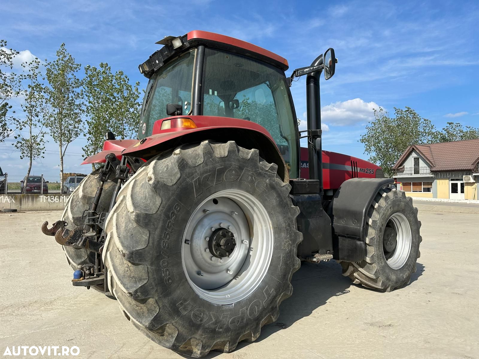 Case IH IH MX255 Tractor - 2
