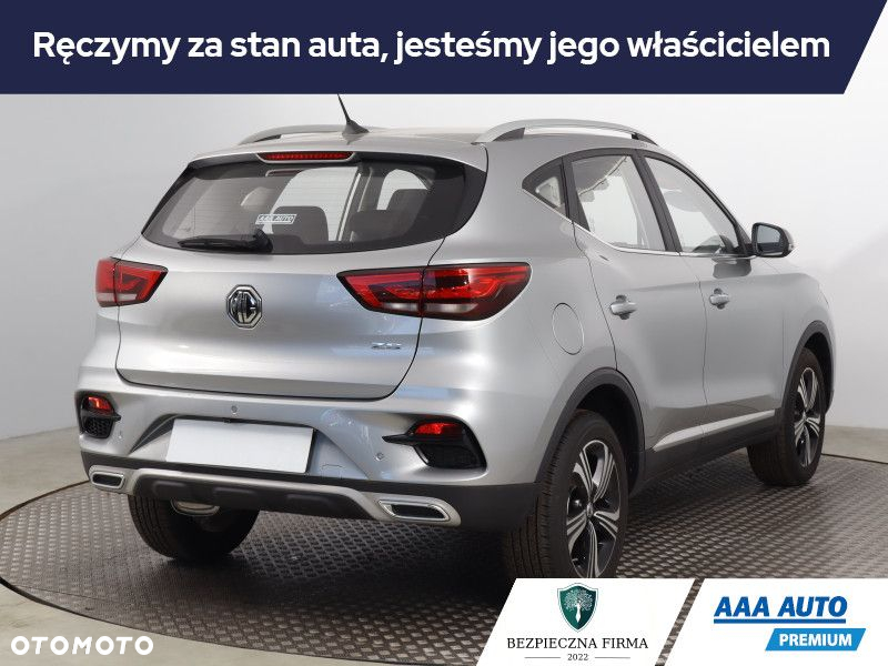 MG ZS - 6