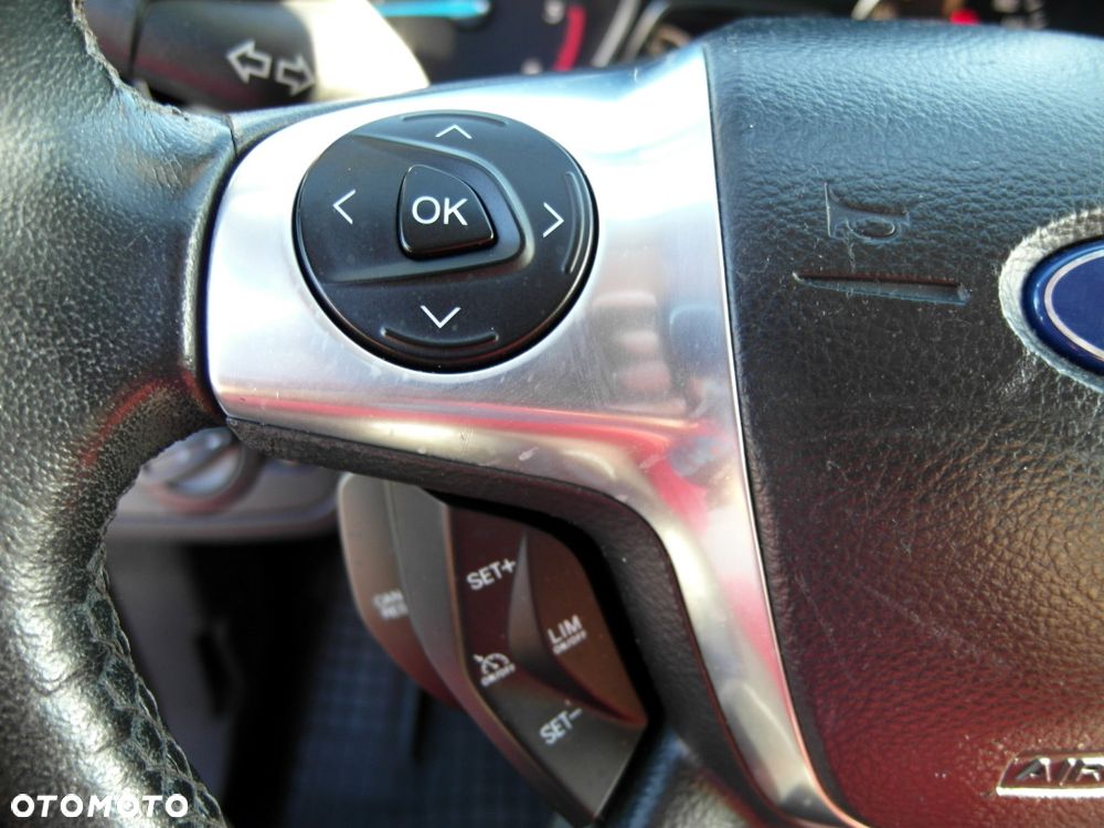 Ford Kuga 2.0 TDCi 4x4 Titanium - 21