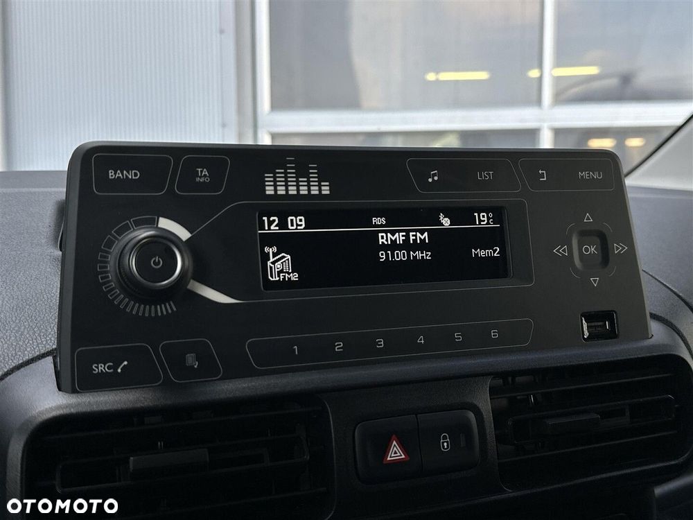 Peugeot partner 1.5HDi 102KM - 26