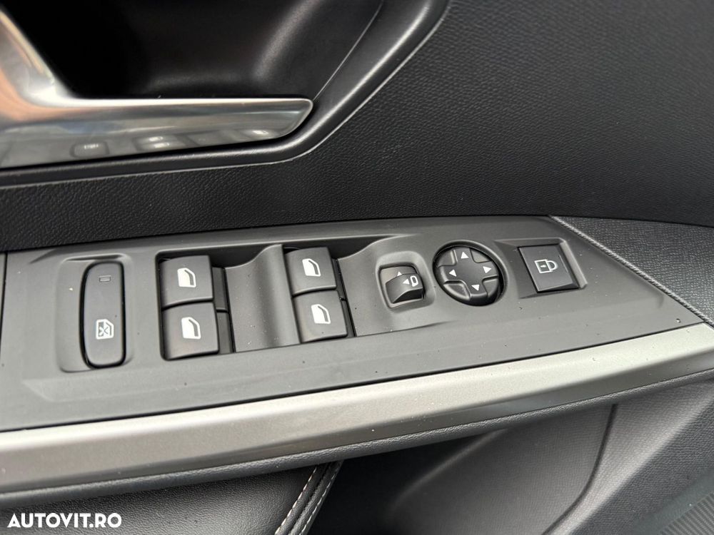 Peugeot 3008 - 31