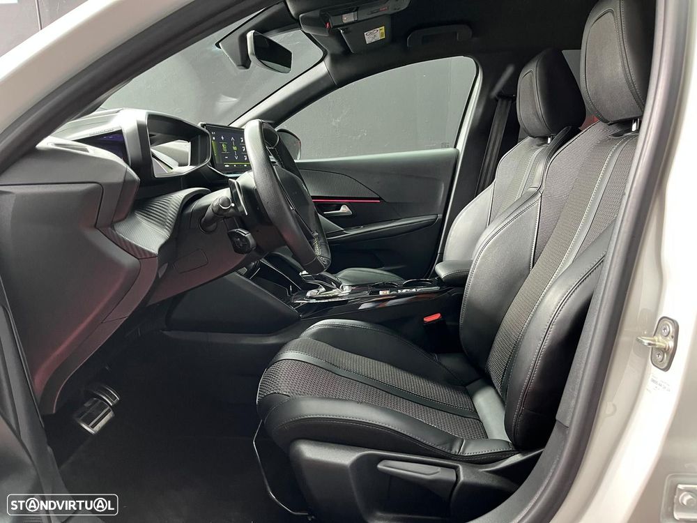 Peugeot 208 PureTech 130 EAT8 GT Pack - 8