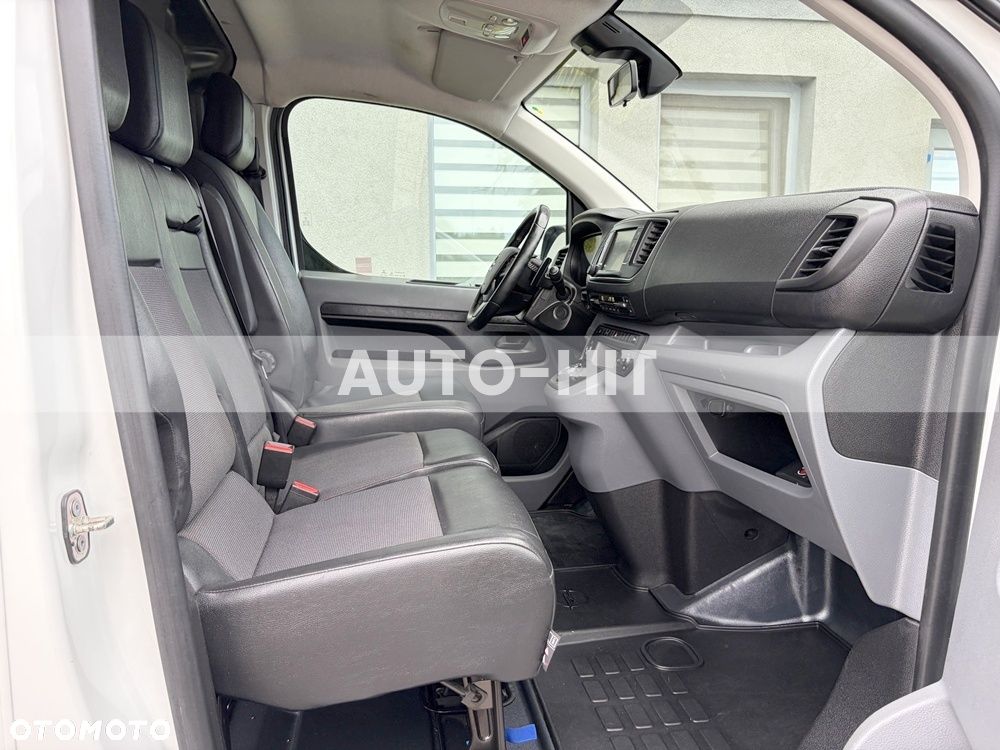 Opel Vivaro - 24