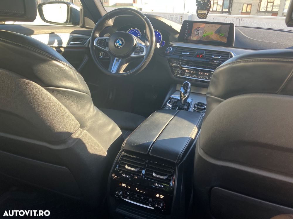 BMW Seria 5 530d xDrive AT - 7