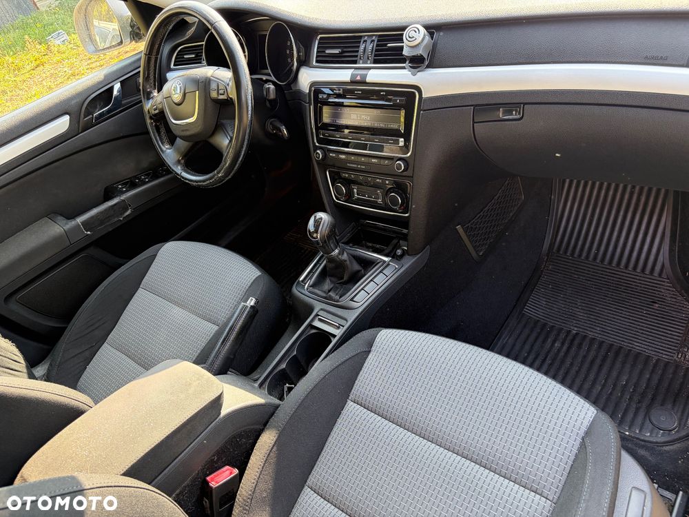 Skoda Superb - 16