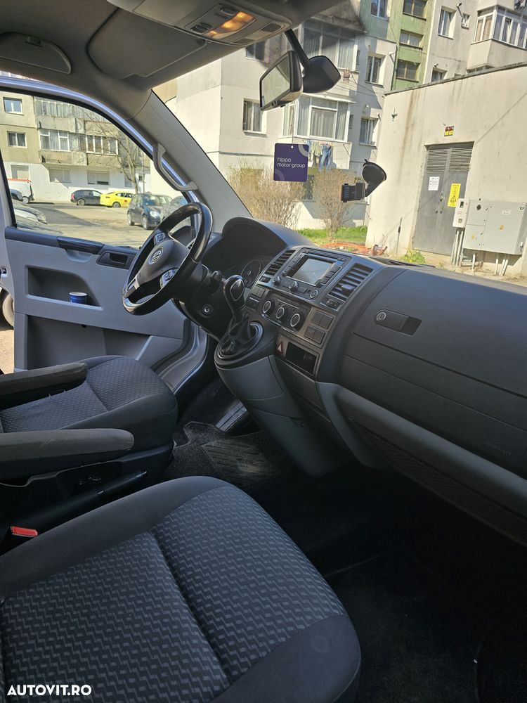 Volkswagen Transporter - 8