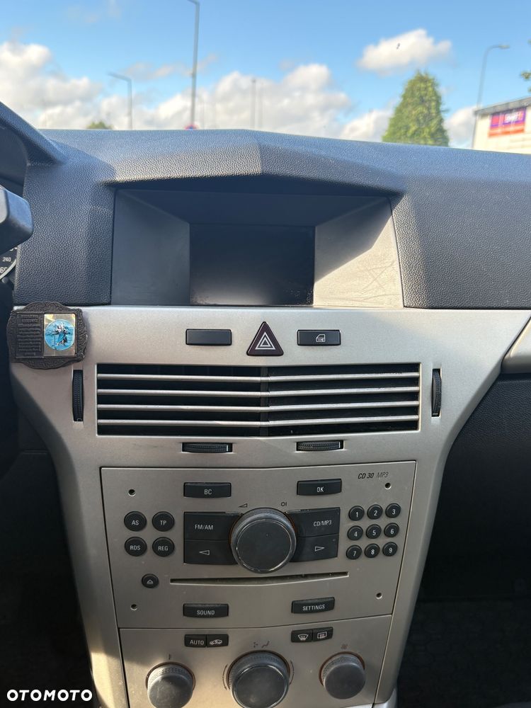 Opel Astra - 14