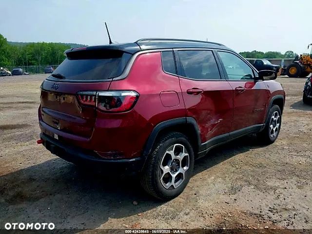 Jeep Compass - 8