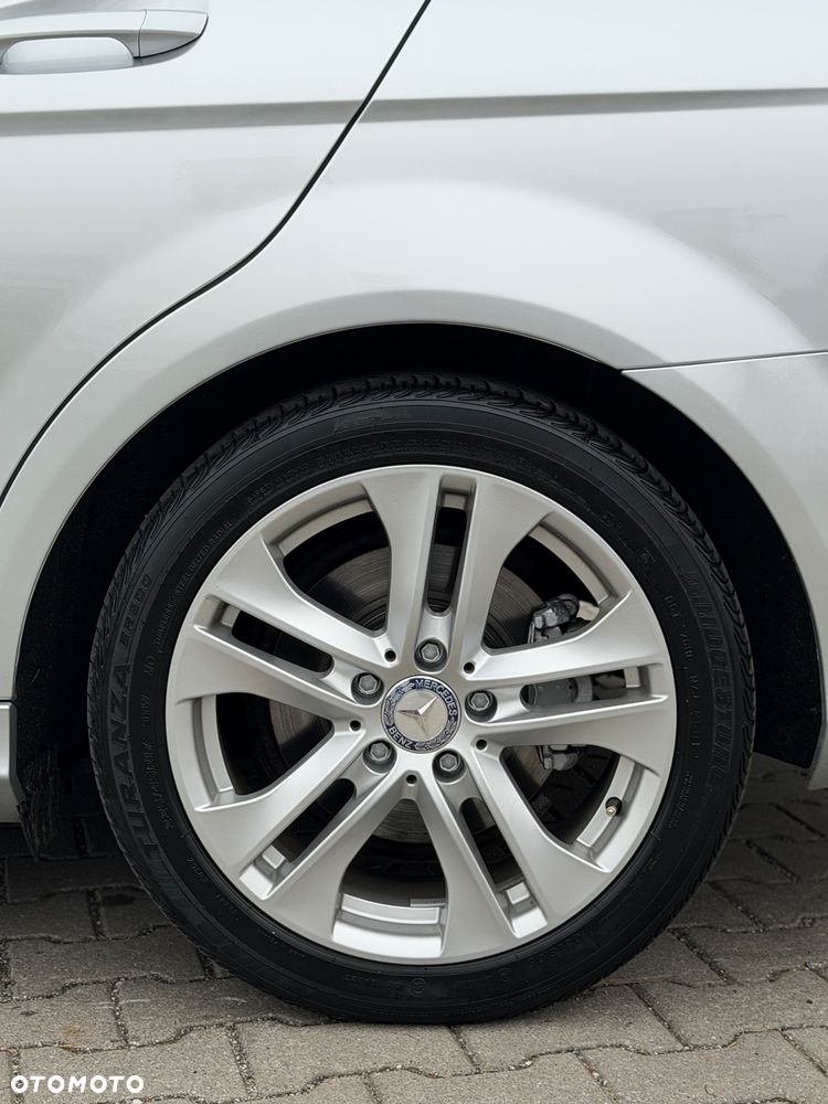 Mercedes-Benz Klasa C 200 T Avantgarde Edition - 25