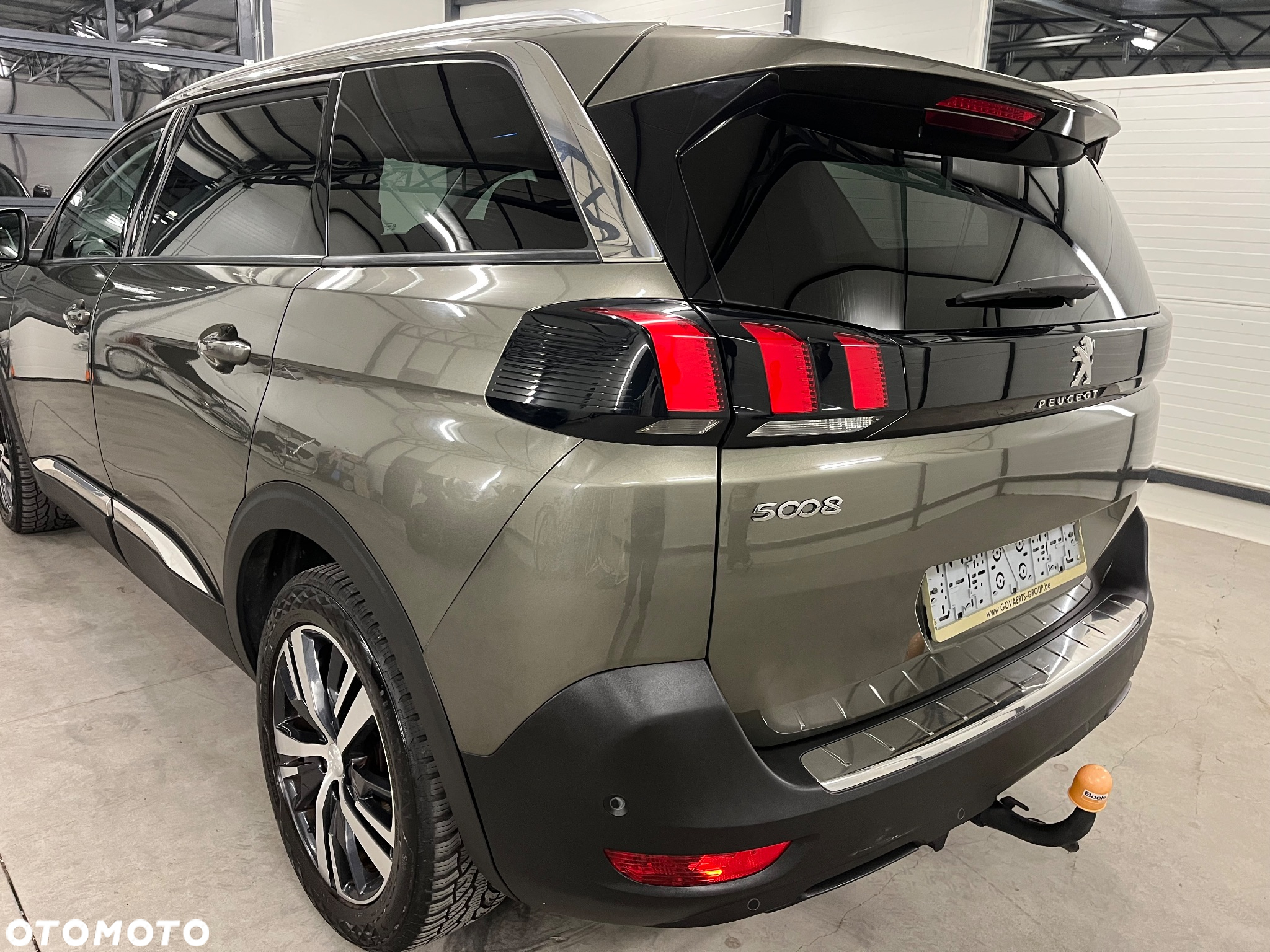 Peugeot 5008 PureTech 130 EAT8 Stop & Start Allure Business-Paket - 26