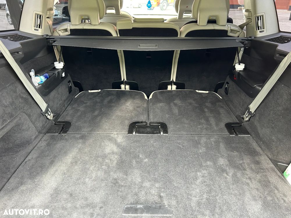 Volvo XC 90 D5 AWD Geartronic Inscription - 14