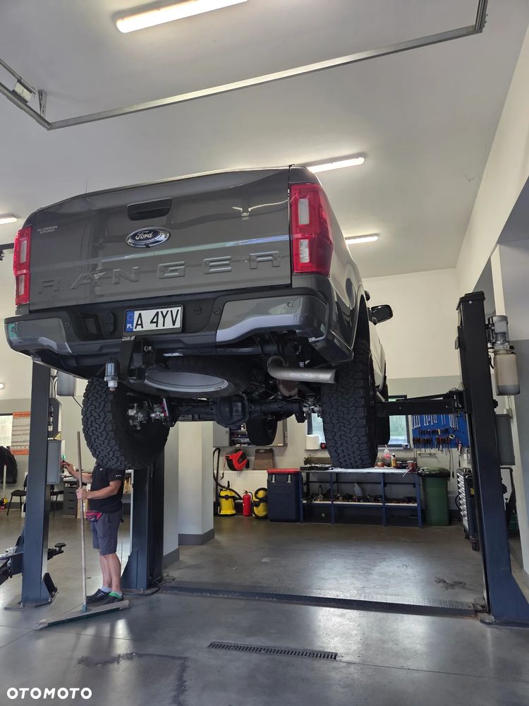 Ford Ranger - 16