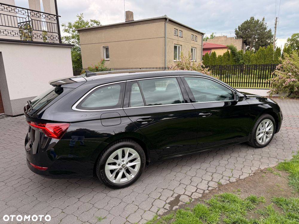 Skoda Octavia 1.5 TSI ACT Ambition - 10