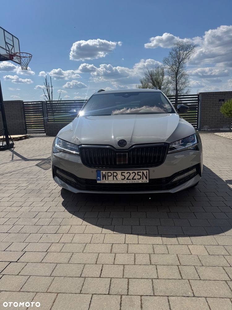 Skoda Superb 2.0 TSI 4x4 Sportline DSG - 2